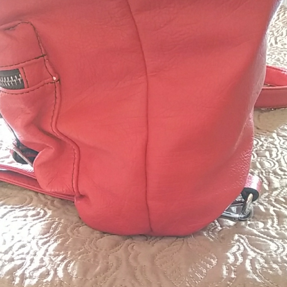 MMS Red Back pack - Picture 7 of 7